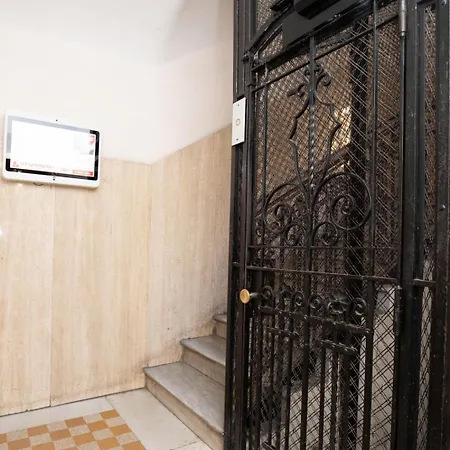 Residenza Interno 9 *