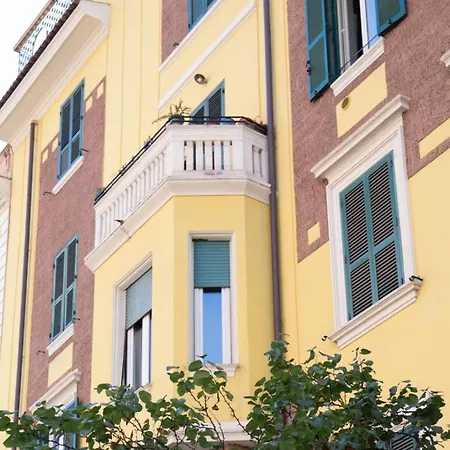 Affittacamere Residenza Interno 9 *